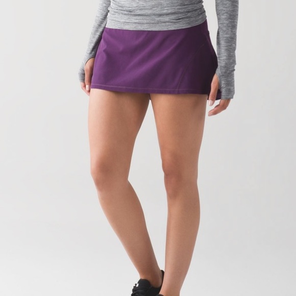 Lululemon Circuit Breaker Skirt (Regular)
Darkest Magenta - Picture 1 of 5
